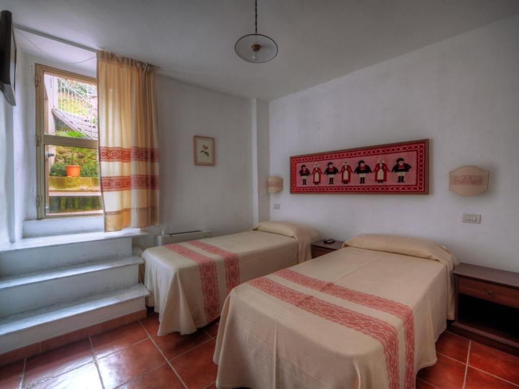Affitta Camere Casa Delle Rose Villanova Monteleone Eksteriør billede