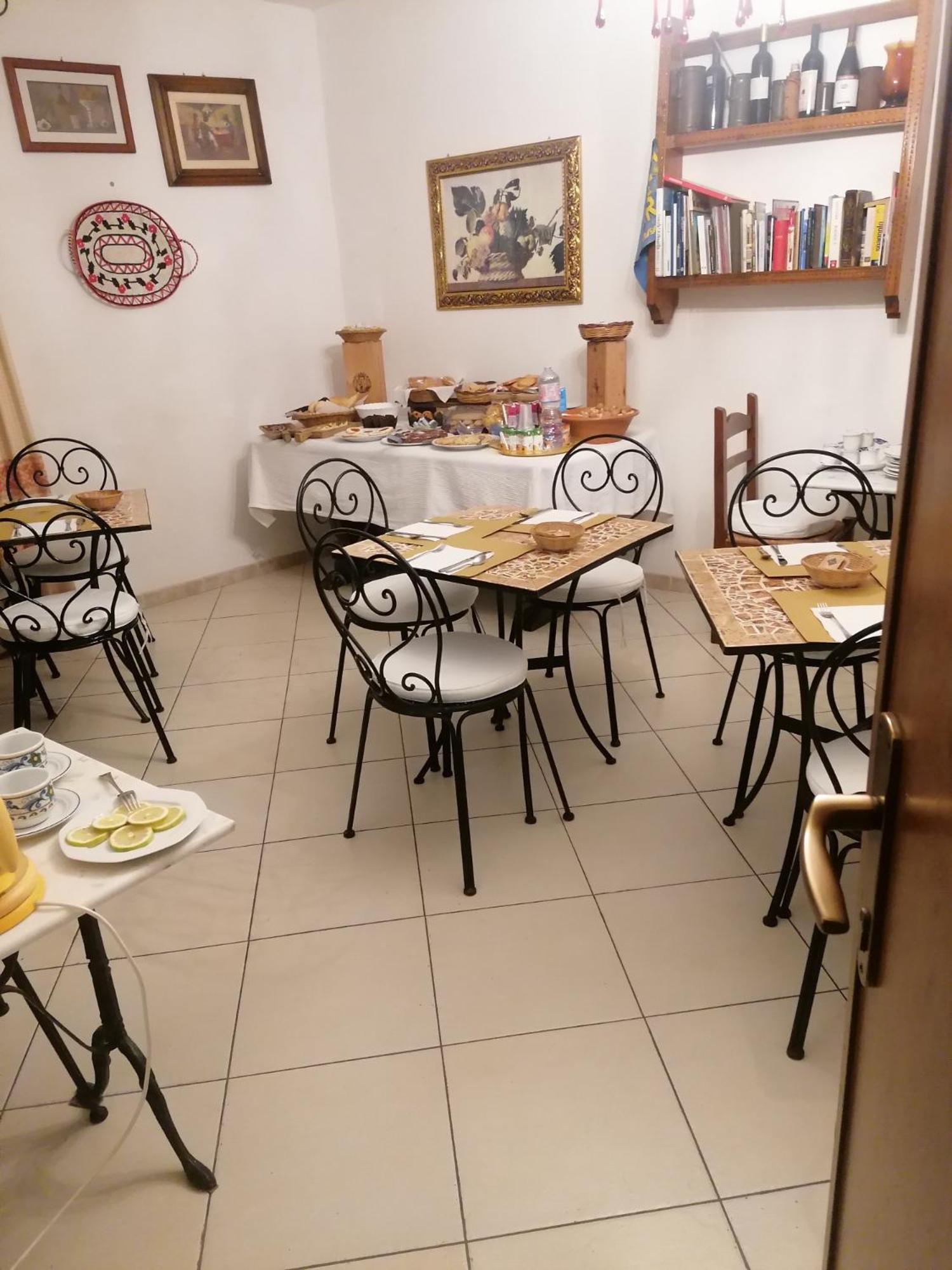 Affitta Camere Casa Delle Rose Villanova Monteleone Eksteriør billede